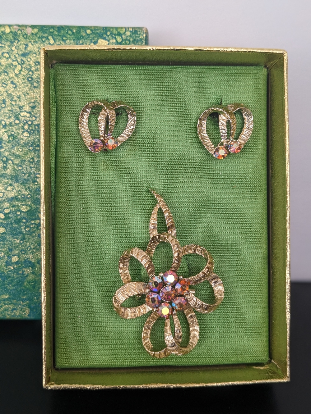 Vintage Gold-Tone Aurora Borealis Floral Brooch & Earring Set. Original Box.